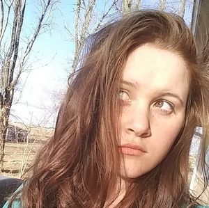 Meet your Posher, Brenna